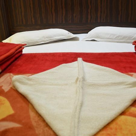 Hotel S B Inn New Delhi Eksteriør bilde